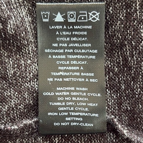 3/4 Sleeve Gray Top With Eyelet Details Women's Size 4X - Picture 8 of 8